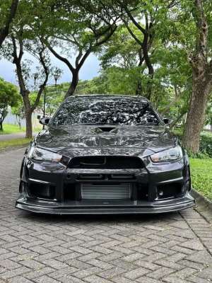 Jual bekas Mitsubishi Lancer Evolution X GSR 2007 Full Modifikasipart std ada,lokasi di Surabaya Kota