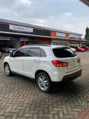 Jual bekas Mitsubishi Outlander 2013 Bensin,lokasi di Tangerang Kab.