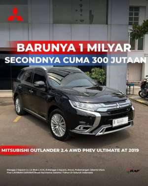 Jual bekas MITSUBISHI OUTLANDER PHEV PLUG IN HYBRID AT 4WD 2019 HITAM,lokasi di Jakarta Utara