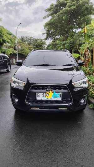 Jual bekas Mitsubishi Outlander Sport 2014 Bensin,lokasi di Jakarta Barat