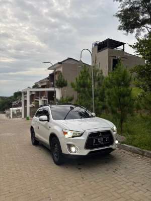 Jual bekas Mitsubishi Outlander Sport 2014 Bensin,lokasi di Bandung Kab.