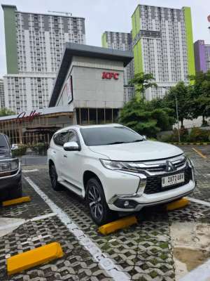 Jual bekas Mitsubishi pajero dakar 4x4 tahun 2016 istimewa,lokasi di Jakarta Pusat