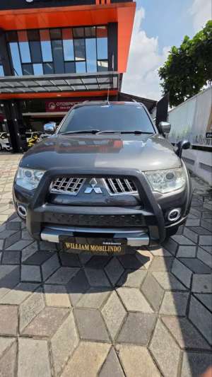 Jual bekas Mitsubishi Pajero Sport 2011 Diesel,lokasi di Bekasi Kab.