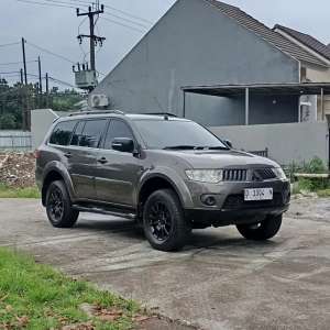 Jual bekas Mitsubishi Pajero Sport 2011 Diesel,lokasi di Bogor Kota