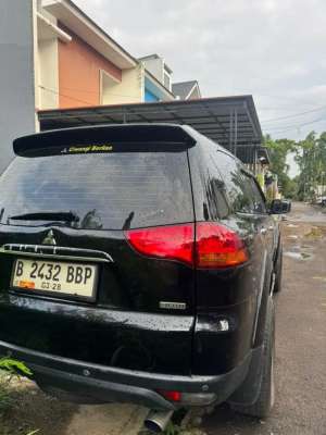 Jual bekas Mitsubishi Pajero Sport 2011 Diesel,lokasi di Bekasi Kota