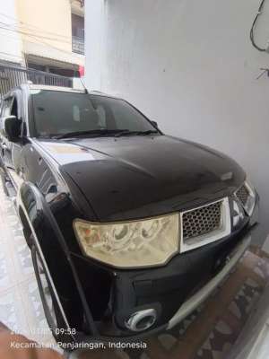 Jual bekas Mitsubishi Pajero Sport 2012 Diesel,lokasi di Tangerang Selatan Kota
