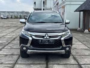 Jual bekas Mitsubishi Pajero Sport Dakar 2017 Diesel hitam kondisi prima,lokasi di Jakarta Timur