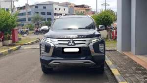Jual bekas Mitsubishi pajero sport dakar 2021 hitam sunroof pajak panjang,lokasi di Jakarta Utara