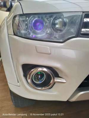 Jual bekas Mitsubishi Pajero Sport Dakar 4x4 AT diesel putih mutiara,lokasi di Bandar Lampung Kota