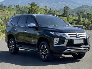 Jual bekas Mitsubishi Pajero sport Dakar At 2022 km ,-53.000,lokasi di Surabaya Kota