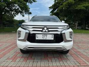 Jual bekas MITSUBISHI PAJERO SPORT DAKAR ULTIMATE MATIC 2023,lokasi di Surabaya Kota