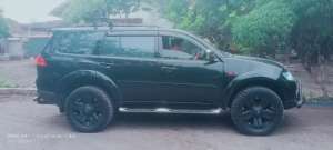 Jual bekas Mitsubishi Pajero sport exceed 2x4,lokasi di Yogyakarta Kota