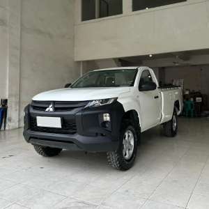 Jual bekas MITSUBISHI TRITON 2.5 HDX SC 4X4 MT 2021,lokasi di Medan Kota