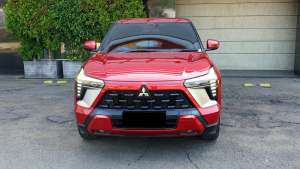 Jual bekas Mitsubishi XForce Ultimate CVT 2023 merah km 8 ribuan,lokasi di Jakarta DKI