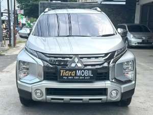 Jual bekas Mitsubishi Xpander 1.5 Cross Automatic Pemakaian Th 2020,lokasi di Cirebon Kota