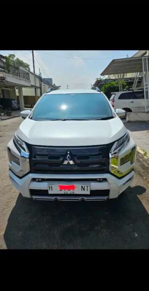 Jual bekas Mitsubishi Xpander 2023 Bensin,lokasi di Salatiga Kota