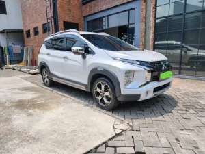 Jual bekas Mitsubishi Xpander Cross 1.5 CVT Premium Package 2022 Putih,lokasi di  