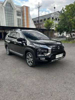 Jual bekas Mitsubishi Xpander Cross 2022 AT Km 24 rb,lokasi di Surabaya Kota