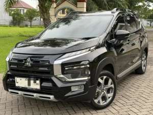 Jual bekas Mitsubishi Xpander Cross 2023 Matic Hitan Istimewa,lokasi di  ,Surabaya Kota