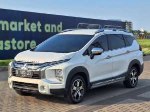 Jual bekas Mitsubishi Xpander Cross package 2021,lokasi di Tangerang Selatan Kota