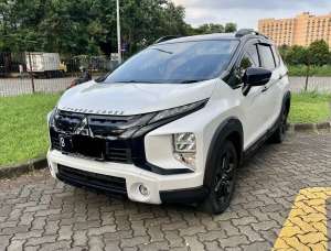 Jual bekas Mitsubishi Xpander Cross Premium 2021 Putih Low KM,lokasi di  