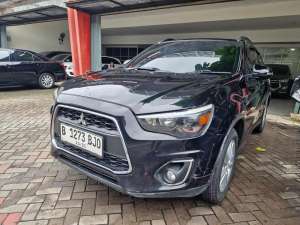 Jual bekas Mitsubitshi Outlanfer Px 2.0 Automatic 2015 Bensin Hitam Metalik,lokasi di Tangerang Selatan Kota