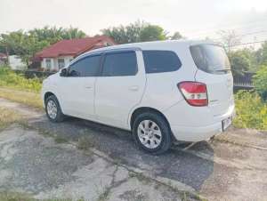 Jual bekas Mobil Chevrolet Spin 2014, Manual,lokasi di Pekanbaru Kota