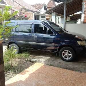 Jual bekas Mobil Keluarga Besar,lokasi di Kediri Kota