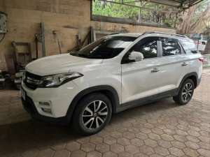 Jual bekas Mobil keluarga DFSK Glory 560 1.5 type L SUV,lokasi di Bandung Kota