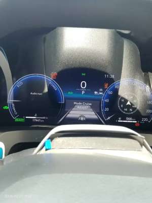 Jual bekas Mobil masih baru 1tahun,lokasi di Surabaya Kota