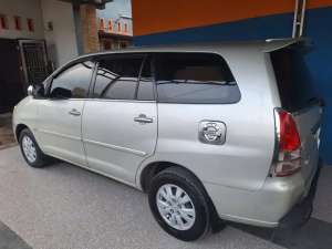 Jual bekas Mobil Pribadi Kijang Innova 2008 Automatic Captain Seat,lokasi di Binjai Kota