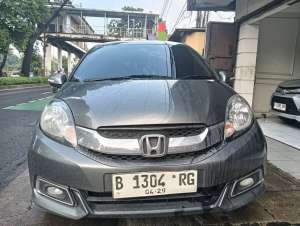 Jual bekas Mobilio E matic prestige DP 5jt tahun 2014,lokasi di Jakarta Pusat