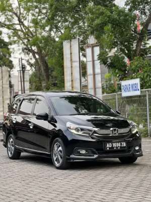 Jual bekas Mobilio E MT Low KM Tangan Pertama 2021 Record full,lokasi di Surakarta Kota