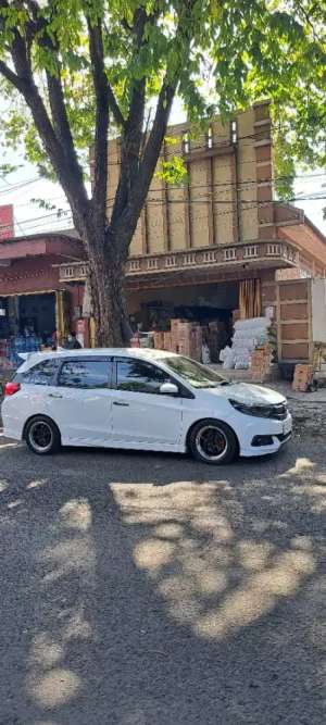 Jual bekas Mobilio jual santai,lokasi di  ,Mojokerto Kab.