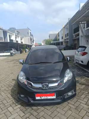 Jual bekas Mobilio tipe E Manual,lokasi di Bekasi Kota