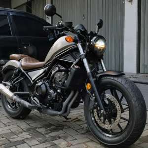 Jual bekas Moge Cruiser Honda Cmx Rebel 500 th 2018 Km 4rb Like New Siap Gas,lokasi di Jakarta Selatan