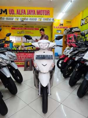 Jual bekas Mokas BerkualitasYamaha Mio J 2012,lokasi di  ,Surabaya Kota