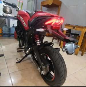 Jual bekas Motor 150cc monster look,lokasi di Jakarta Barat