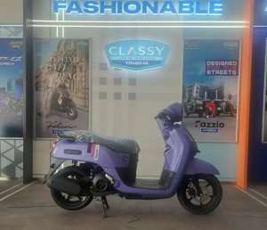 Jual bekas Motor BaruFazzio hybrid neo keyles conected ungu dop,lokasi di Sleman Kab.