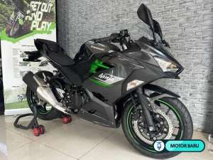 Jual bekas Motor Baru Ninja 250 STD Diskon Besar,lokasi di Jakarta Barat