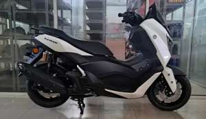 Jual bekas Motor BaruNmax neo s keyles putih,lokasi di Sleman Kab.