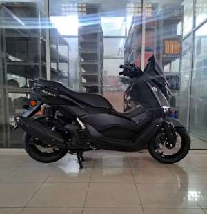 Jual bekas Motor BaruNmax neo s keyles hitam,lokasi di Yogyakarta Kota