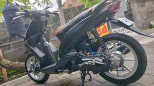 Jual bekas motor beat carbu 2011,lokasi di Denpasar Selatan