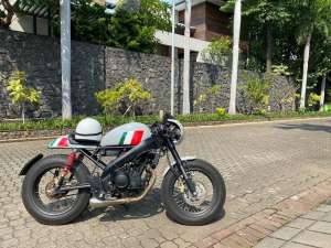 Jual bekas MOTOR CUSTOM CAFERACER BASE YAMAHA VIXION,lokasi di Jakarta Utara