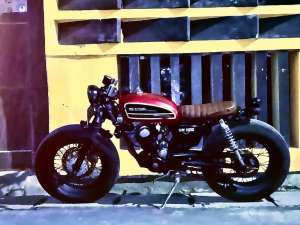 Jual bekas Motor custom Honda cb 100 brat cafe racer no japstyle mesin Tiger,lokasi di Jakarta Utara