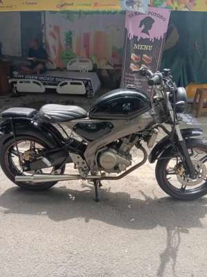 Jual bekas Motor custome basic Vixion Nvl,lokasi di Jakarta Selatan