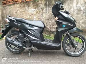 Jual bekas Motor Honda beat delux th 2023 warna hitam doff,lokasi di Jakarta Selatan