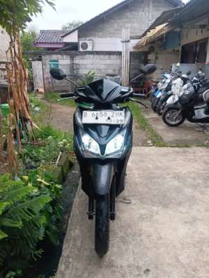 Jual bekas MOTOR HONDA VARIO,lokasi di Depok Kota