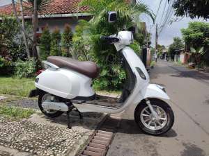 Jual bekas MOTOR LISTRIK UWINFLY T3 TAHUN 2022,lokasi di Depok Kota