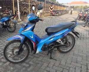 Jual bekas Motor revo bekas,lokasi di Jakarta Barat